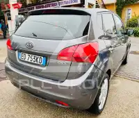 2010 KIA Venga