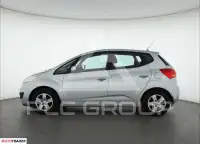 2010 KIA Venga