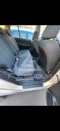 2010 KIA Carens