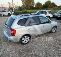 2010 KIA Carens