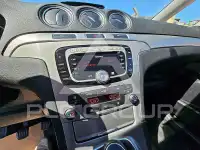 2010 Ford S-Max