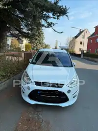 2010 Ford S-Max