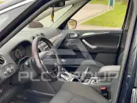 2010 Ford S-Max