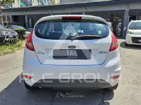 2010 Ford FIESTA