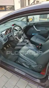 2010 Ford FIESTA