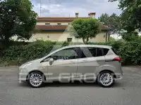 2010 Ford FIESTA