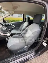 2010 Ford KA