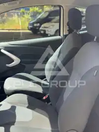 2010 Ford KA