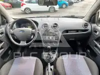 2010 Ford FUSION