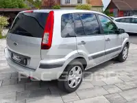 2010 Ford FUSION