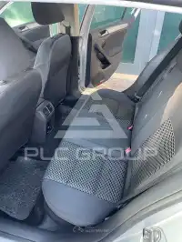 2010 Volkswagen GOLF