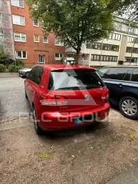 2010 Volkswagen GOLF