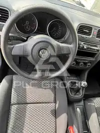 2010 Volkswagen GOLF