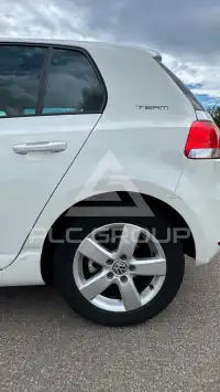 2010 Volkswagen GOLF