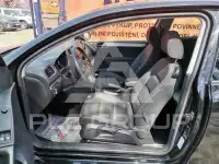 2010 Volkswagen GOLF
