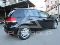2010 Volkswagen GOLF