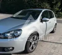 2010 Volkswagen GOLF
