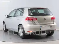 2010 Volkswagen GOLF