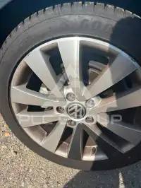 2010 Volkswagen GOLF