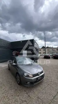 2010 Volkswagen GOLF