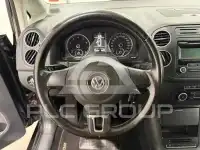 2010 Volkswagen GOLF