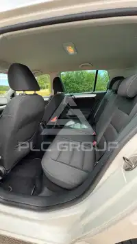 2010 Volkswagen GOLF