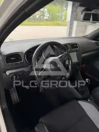 2010 Volkswagen GOLF