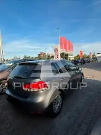 2010 Volkswagen GOLF