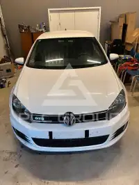 2010 Volkswagen GOLF