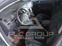 2010 Volkswagen GOLF