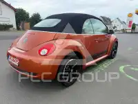 2010 Volkswagen BEETLE