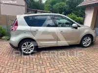 2010 Renault Scenic
