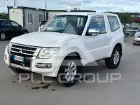 2011 Mitsubishi PAJARO