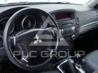 2011 Mitsubishi PAJARO