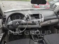 2011 Mitsubishi L200