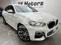 2011 BMW 218