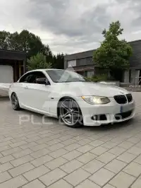 2011 BMW 330