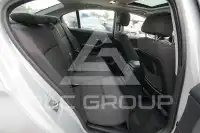 2011 BMW 330