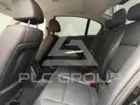 2011 BMW 330
