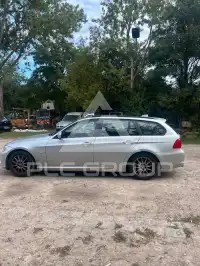 2011 BMW 330