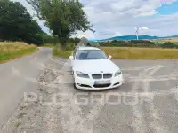 2011 BMW 330