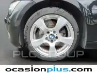 2011 BMW 330