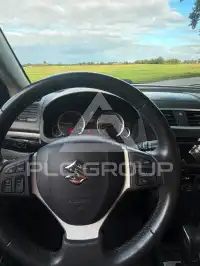 2011 Suzuki SWIFT