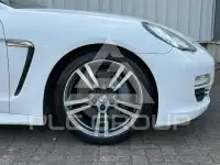 2011 Porsche Panamera