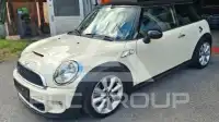 2011 Mini COOPER