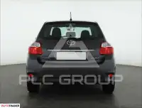 2011 Toyota AURIS