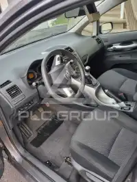 2011 Toyota AURIS