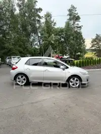 2011 Toyota AURIS