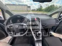 2011 Toyota AURIS