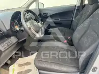 2011 Toyota VERSO